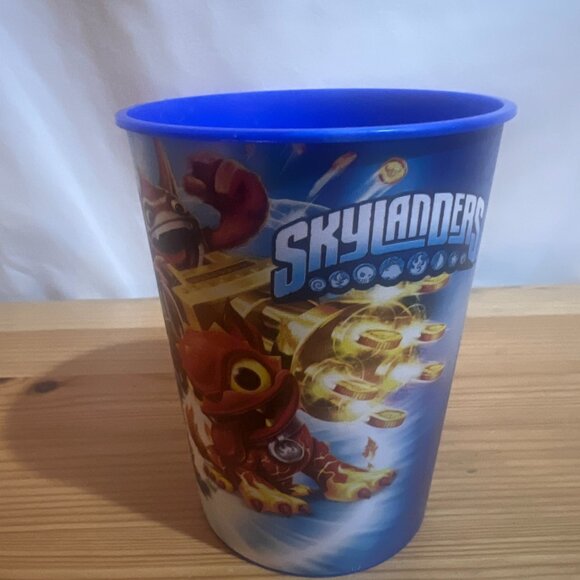 7 Assorted Party Plastic Cups, Pokémon, Transformers, Skylander, McDonalds Used - Picture 4 of 9